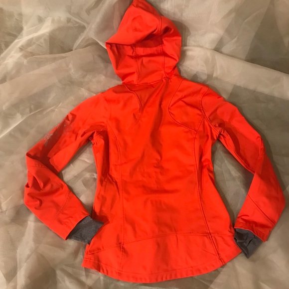 MONDETTA ORANGE WINDBREAKER/RUNNERS JACKET - Picture 2 of 8